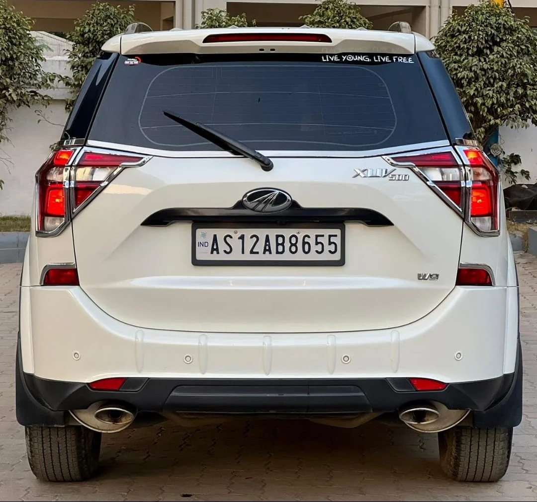 Mahindra XUV500 - Thumbnail 5